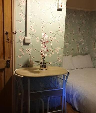 Ensuite Double Room Elizabeth Line Abbeywood Abbey Wood Buitenkant foto